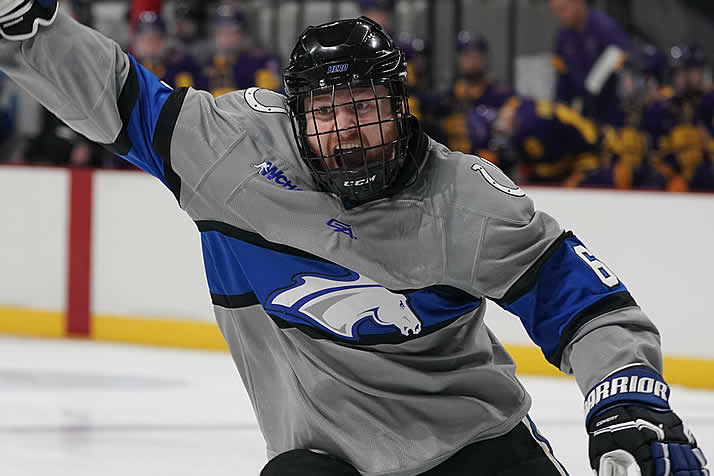 UAH Announces Renewed Commitment - College Hockey, Inc.
