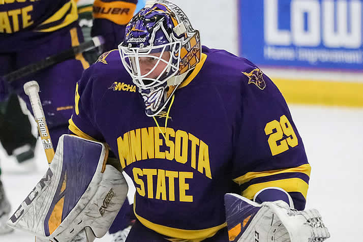 Spencer Knight Named Mike Richter Award Finalist - BC Interruption