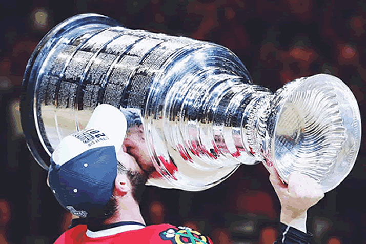 Blackhawks Claim Cup Again