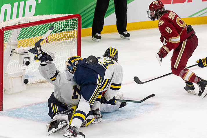 Denver, Minnesota State reach title game 