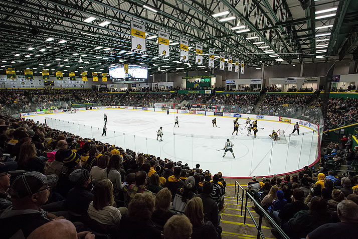 NMU Explores Women’s Hockey